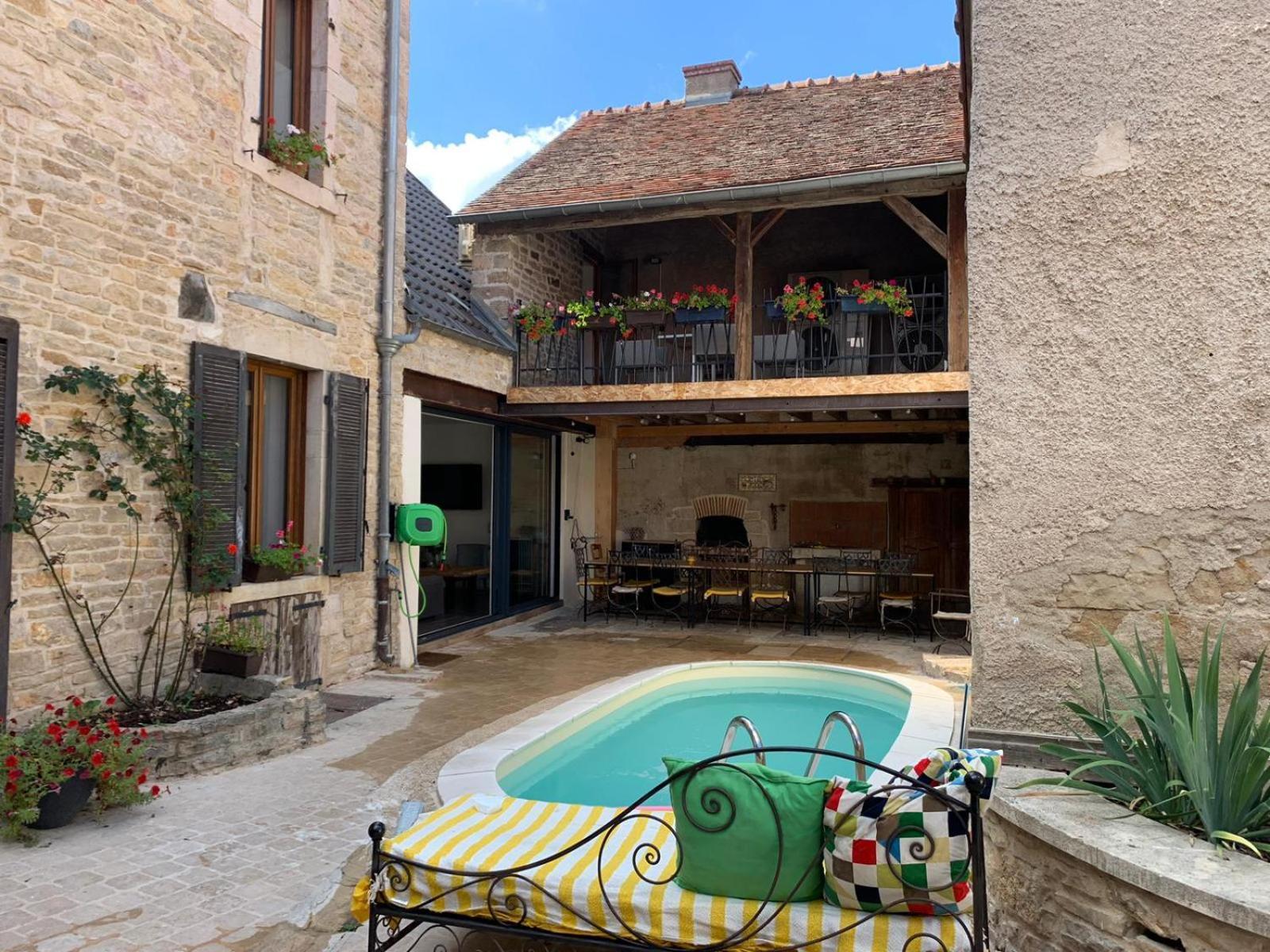Maison Céleste Bed and breakfast Nuits-Saint-Georges